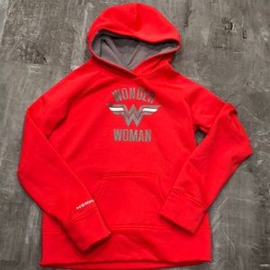 😍 Bright coral colored under armor pull.😍